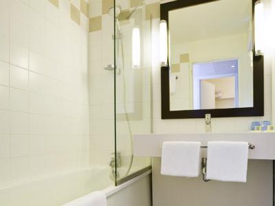 Ibis Styles Gare De L'est Château Landon Hotel